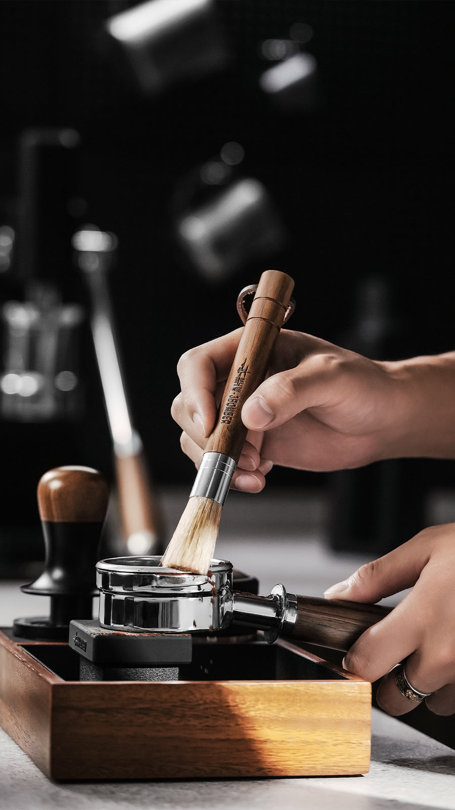 MHW-3BOMBER Wings Cylindrical Brush